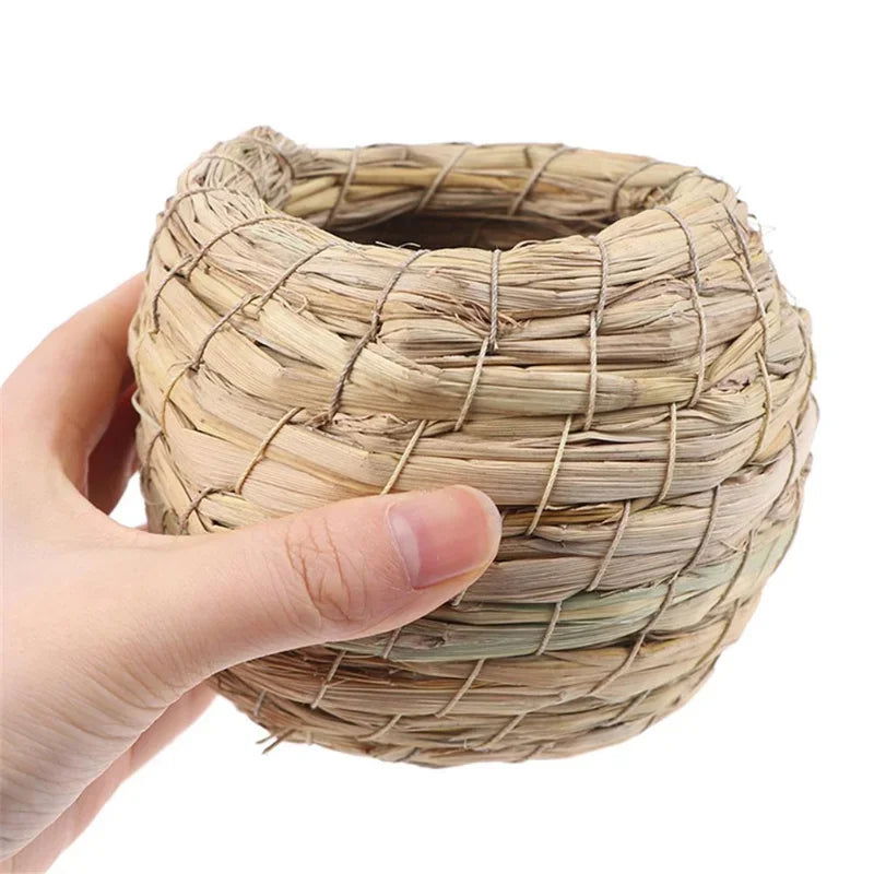 1pc Natural Handmade Straw Bird Nest Pigeon House Parrot Nest Warm Pet Bedroom Courtyard Small Animal Bird Cages - Slobuy