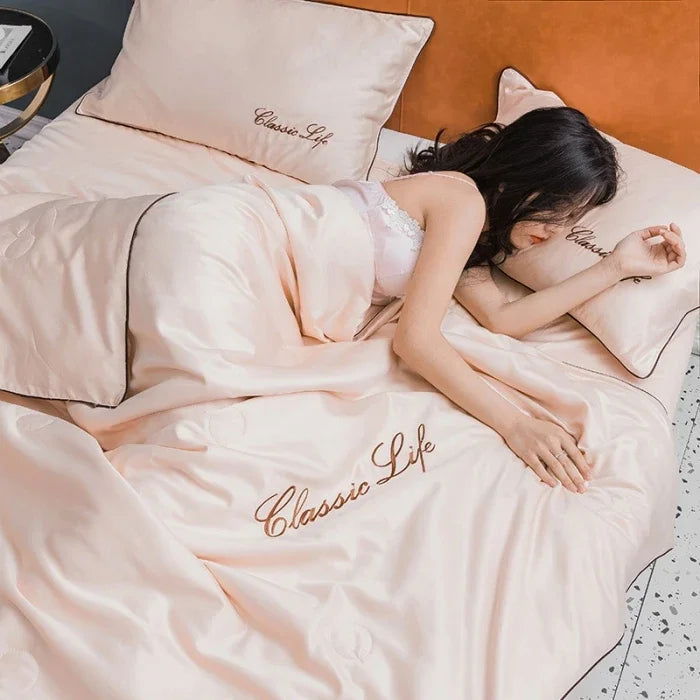 100% Washed Silk Summer Quilt Embroidery Smooth Ice Cooling Comforter for Bed Silky Solid Blanket Soft Cool Summer Blanket - Slobuy