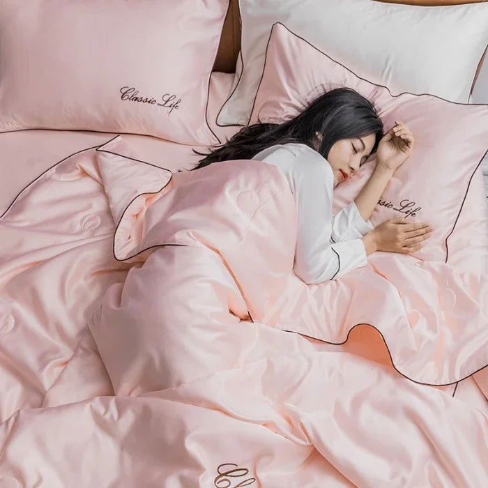 100% Washed Silk Summer Quilt Embroidery Smooth Ice Cooling Comforter for Bed Silky Solid Blanket Soft Cool Summer Blanket - Slobuy