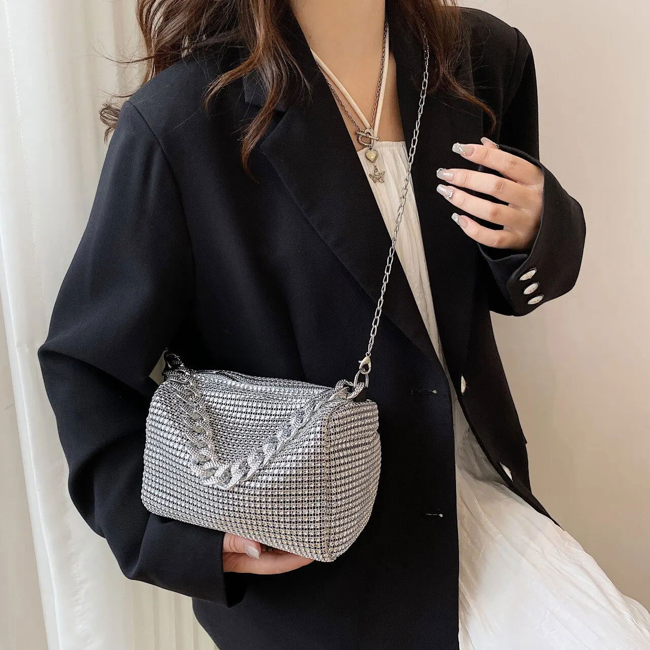 1pc New Portable Fashion Women's Crossbody Bag With Bright Diamonds And Metal Chains PU Material For Dinner Parties Everyday - Slobuy