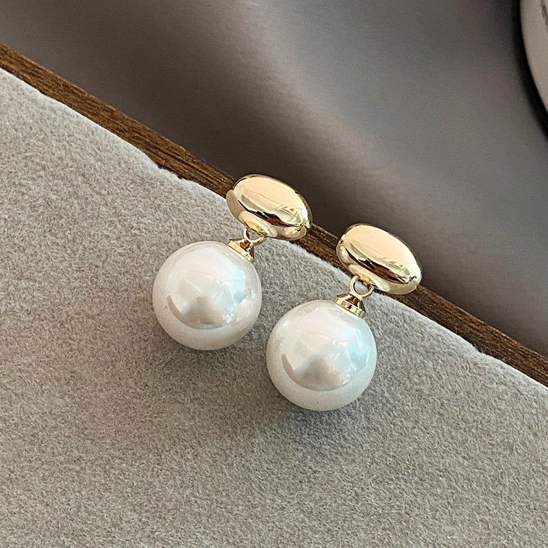 2023 New French Elegant Gold Color Bean Spliced Flat Pearl Earrings for Korean Fashion Jewelry Party Women's Sweet Accessories - Slobuy