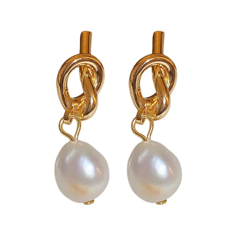 2023 New French Elegant Gold Color Bean Spliced Flat Pearl Earrings for Korean Fashion Jewelry Party Women's Sweet Accessories - Slobuy