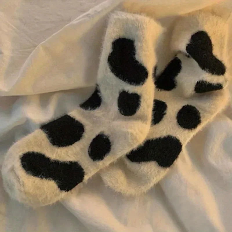 2 Pairs Cute Cow Spots Print Socks, Thickened & Warm Coral Fleece Socks, Women's Stockings & Hosiery - Slobuy