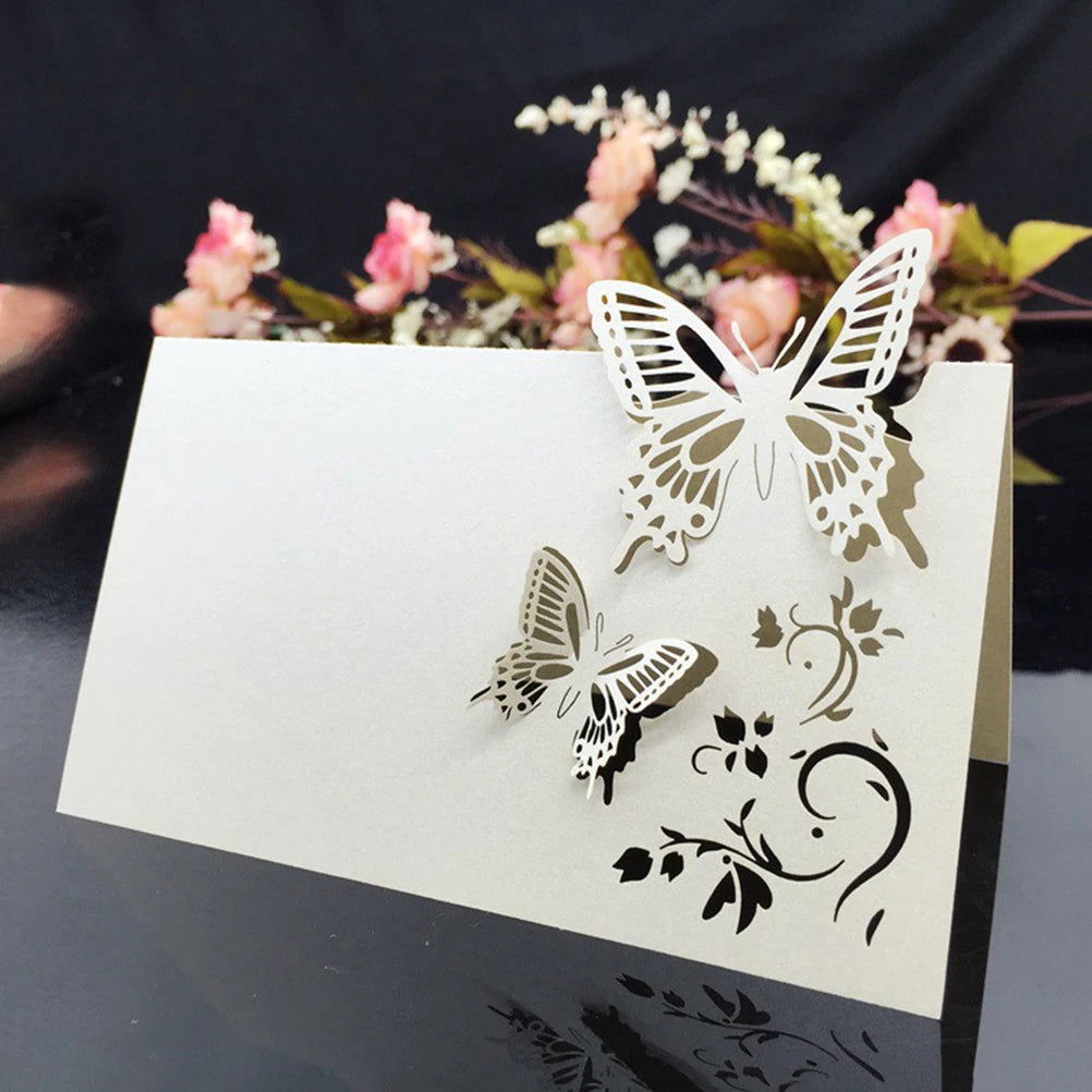 50PCS Paper White Elegant Table Card Heart Hollowed Table Namecard Table Cards Place Cards Wedding Guests Banquet Party Favors - Slobuy