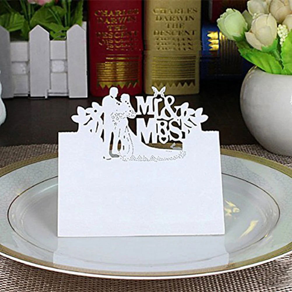 50PCS Paper White Elegant Table Card Heart Hollowed Table Namecard Table Cards Place Cards Wedding Guests Banquet Party Favors - Slobuy