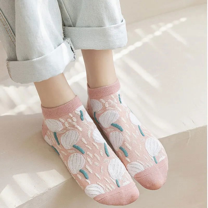 5 Pairs of Kawaii Cute Flower 3D Textured Ankle Socks - Vintage Style Thin Low Cut Hosiery for Women - Slobuy