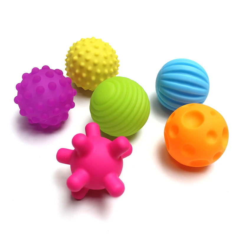 Baby Toys 0 12 Months Soft Cloth Rattle Ball Stuffed Baby Play Ball with Bell Cartoon Animals Interactive Toys Educational Toys - Slobuy