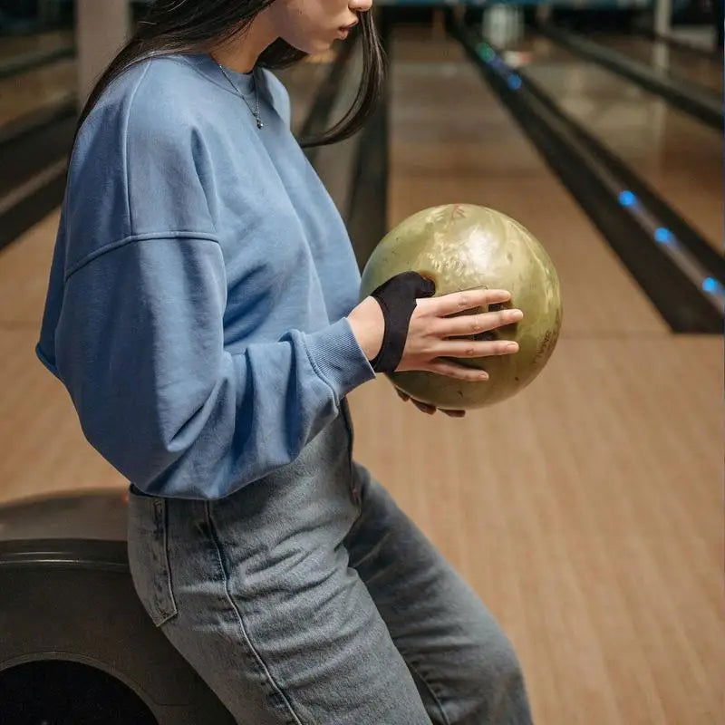 Bowling Thumb Covers Bowling Thumb Saver For Right Hand Grip Protection Thumb Bowling Glove Fingers Protective Grip Sleeve - Slobuy