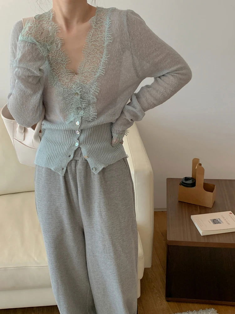 Colorfaith New 2022 Korean Fashion Chic Vintage Sweater Lace Women Autumn Winter Knitted V-Neck Cardigans Elegant Tops SWC3563JX - Slobuy