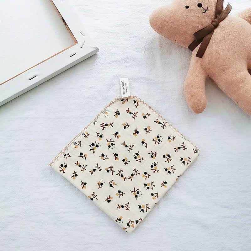 Cotton Baby Face Towel Newborn Baby Items 4 Layer Muslin Baby Bibs Handkerchief Soft Saliva Towel Triangle Feeding Burp Cloths - Slobuy