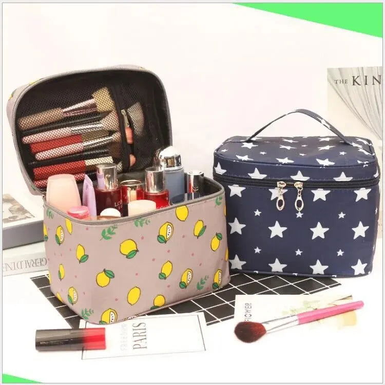 Cute Travel Portable Waterproof Large Capacity Makeup Storage Bag Geometric Pattern Polyester Material Unisex Urban Simple Style - Slobuy