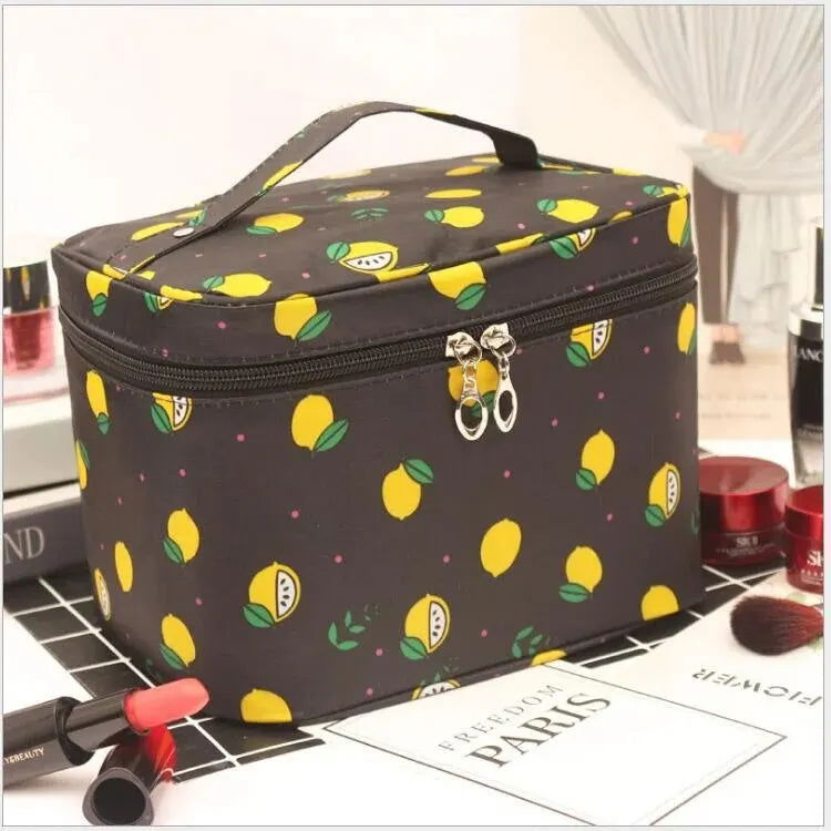 Cute Travel Portable Waterproof Large Capacity Makeup Storage Bag Geometric Pattern Polyester Material Unisex Urban Simple Style - Slobuy