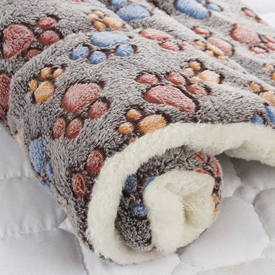 Flannel Thickened Dog Bed Mat Soft Pet Sleeping Mat for Dogs Cats Winter Warm Pet Blanket - Slobuy