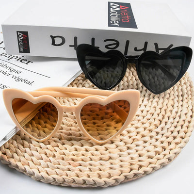 Heart Shaped Sunglasses for Women Retro Cat Eye Sunglasses Wedding Engagement Decoration Shopping Traveling Party Accessories - Slobuy