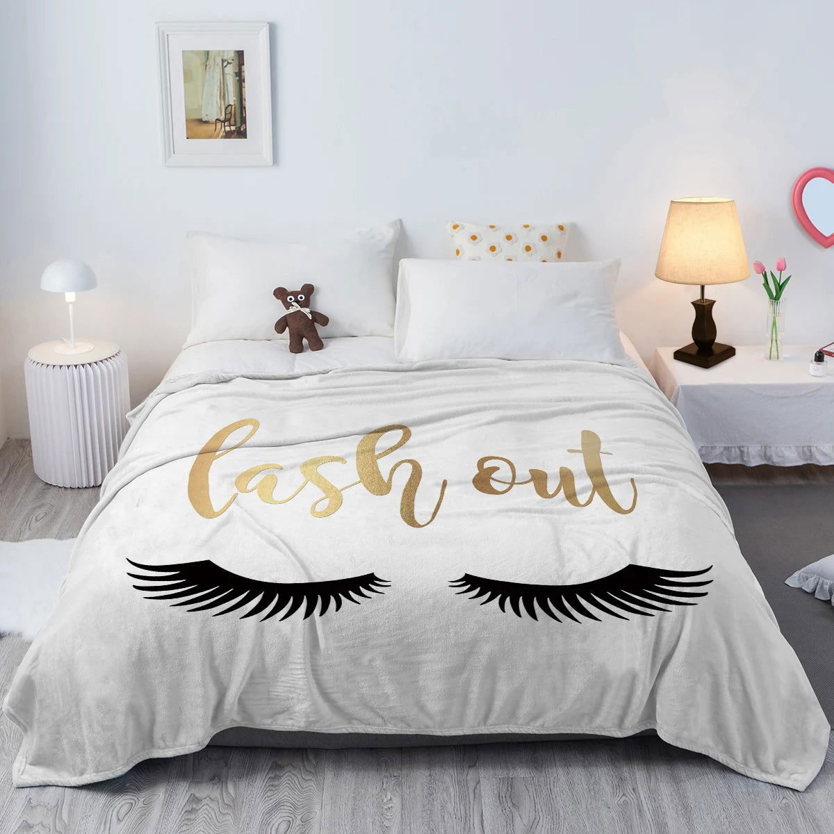 Long Eyelashes Printed Throw Blanket Plush Fluffy Flannel Fleece Blanket Soft Throws for Sofa Couch and Bed - Slobuy