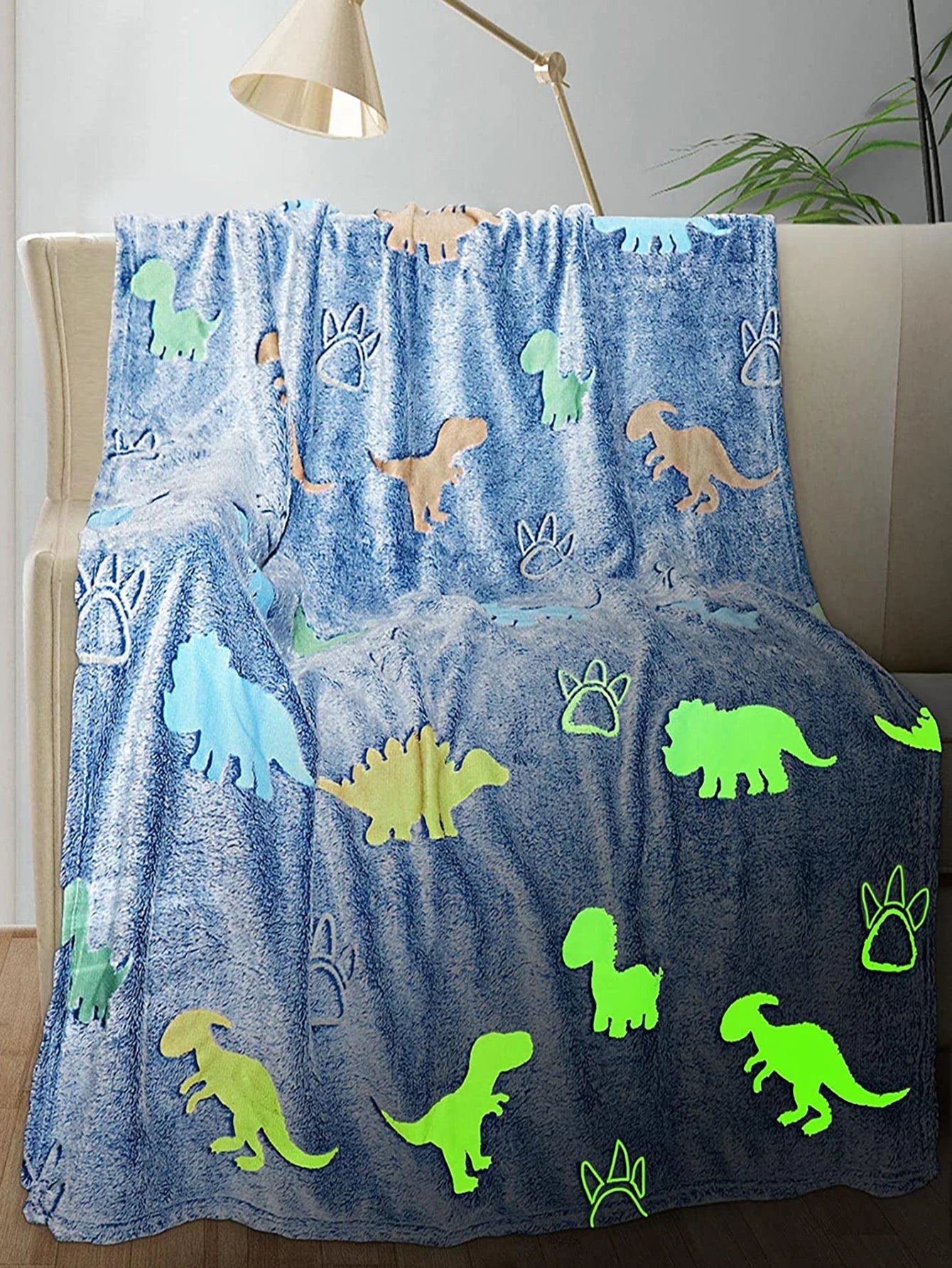 Luminous Unicorn Dinosaur Throw Blanket for Girls Boys Plush Flannel Blanket Christmas Tree Glow in the Dark Super Soft - Slobuy