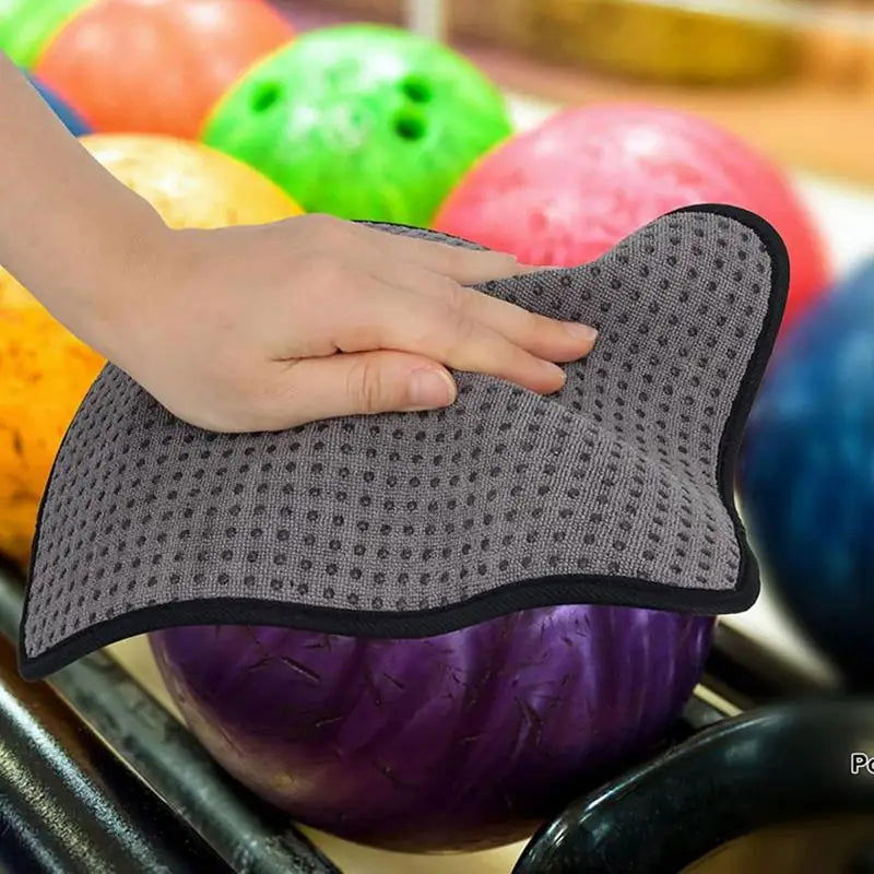 Microfiber Bowling Cleaning Towel Microfiber Bowling Shammy Pad With EZ Grip Non-Slip Bowling Ball Shammy Pad For Cleaning - Slobuy