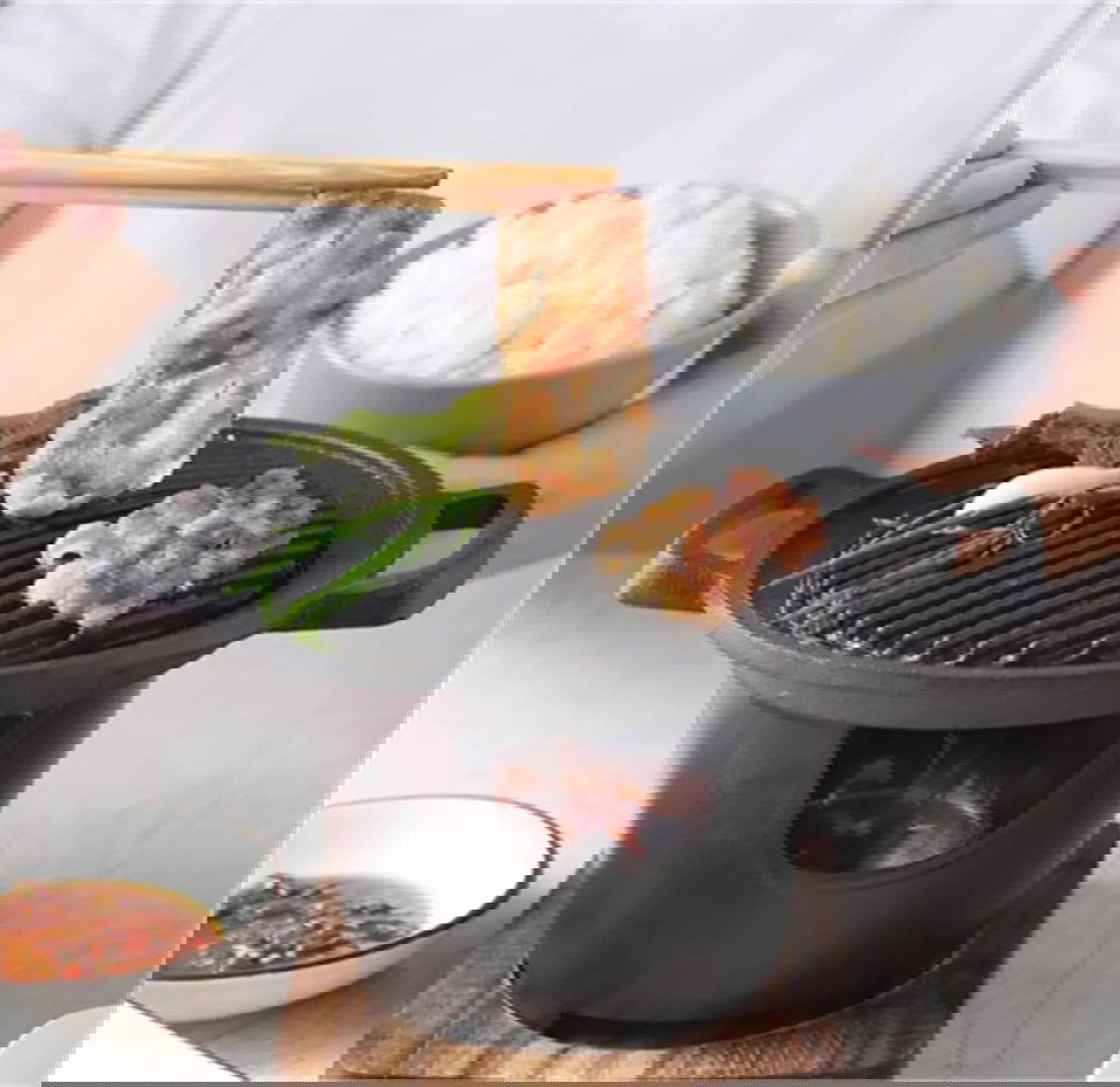 Mini BBQ Alcohol Stove Barbecue Grill Japanese One Person Cooking Oven Detachable Outdoor BBQ Plate Roasting Meat Tools - Slobuy