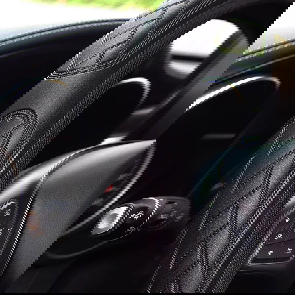Three-Dimensional Embossed Leather Comfortable Car without Inner Ring Steering Wheel Cover Car Accessories Suitable for 14.5-15i - Slobuy