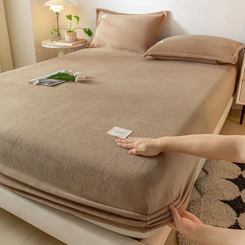 Warm Plush Fitted Sheet Elastic Mattress Cover Velvet Bed Cover Full Set Winter Soft Family Double Bed Bedding 150/160/180x200cm - Slobuy