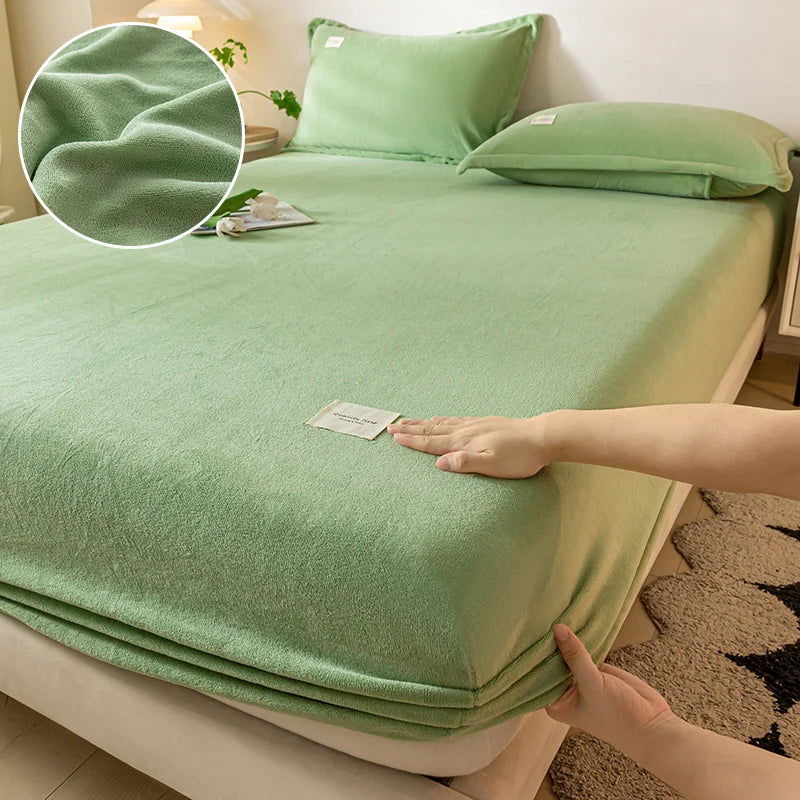 Warm Plush Fitted Sheet Elastic Mattress Cover Velvet Bed Cover Full Set Winter Soft Family Double Bed Bedding 150/160/180x200cm - Slobuy