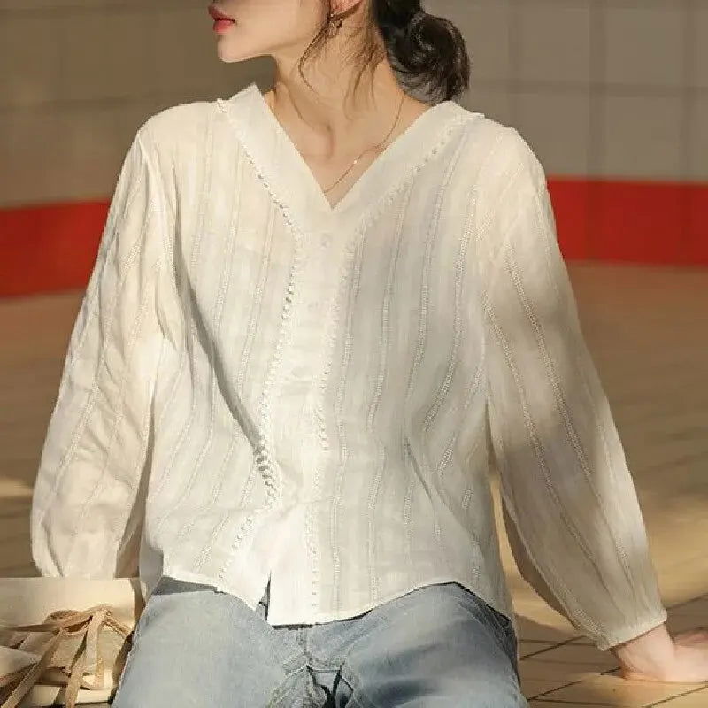 White Sweet V-neck Lace Long Sleeved Shirt With Bubble Sleeves Versatile Top Autumn Retro Sweet Single Breasted Women's Clothing - Slobuy
