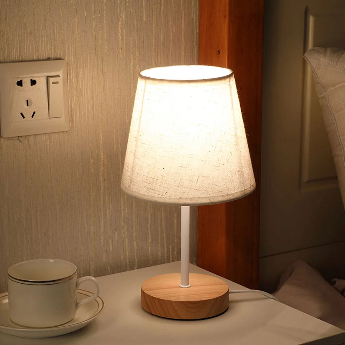 Wooden Table Lamp USB Powered Nightstand Lamp Warm Light Bedside Lamp With Cylinder Lamp Shade Desk Light Bedroom Home Decor - Slobuy