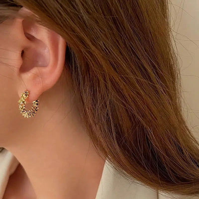 Yerik Vintage Twisted Wave Metal C-Shaped Semicircular Earrings for Women 2023 New Fashion Jewelry Party Luxury Accessories - Slobuy