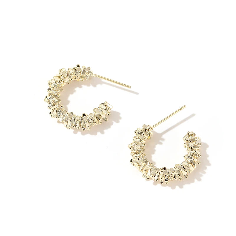 Yerik Vintage Twisted Wave Metal C-Shaped Semicircular Earrings for Women 2023 New Fashion Jewelry Party Luxury Accessories - Slobuy